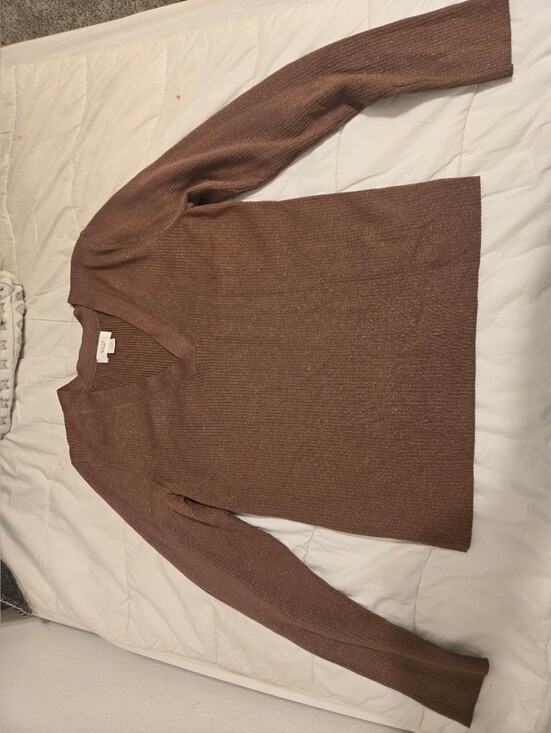Anthropologie Sweaters - Anthropologie Women's Chocolate Metallic  Ribbed‎ V-Neck Sweater